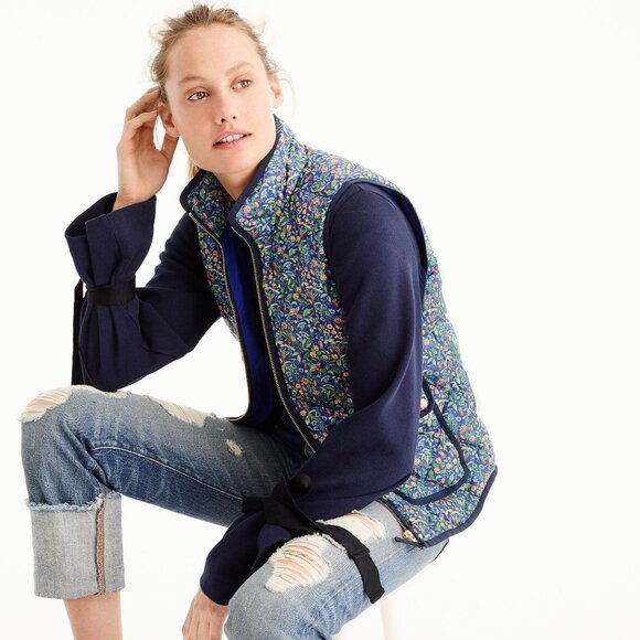 J. CREW Liberty of London Catesby Floral Birds Puffer Excursion Vest 0 XS G7550 - Picture 1 of 14